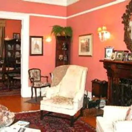 Mcgee'S Inn-3